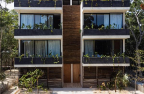 DosSantas Wellness & Jungle Retreat by BT Homes